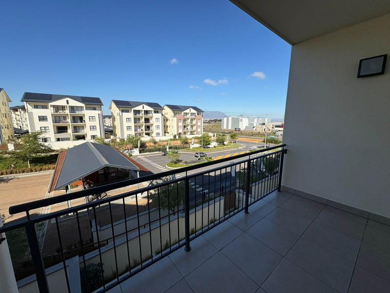 To Let 2 Bedroom Property for Rent in Richwood Western Cape